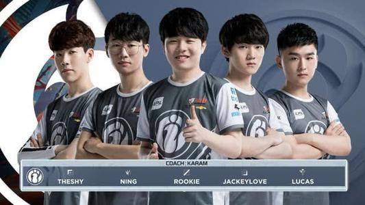 了上海海港 了上海海港