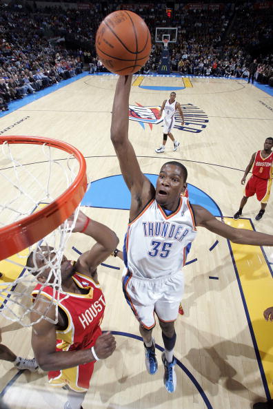 帮助球员在 帮助球员在